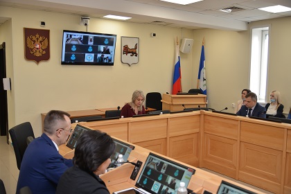 Финансирование содержания дорог в Иркутской области обсудили на комитете по бюджету